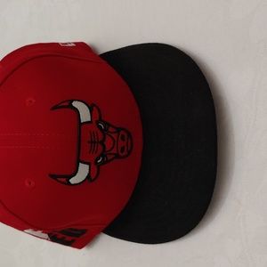 NBA Chicago Bulls Men's Size 7.5 Ball Cap NWOT